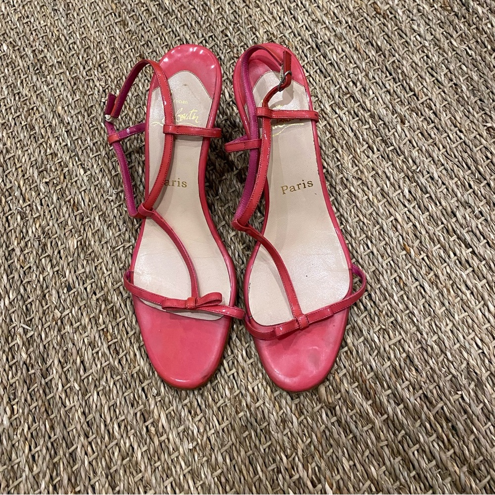 Beautiful and sexy perfect for spring & summer outfits.